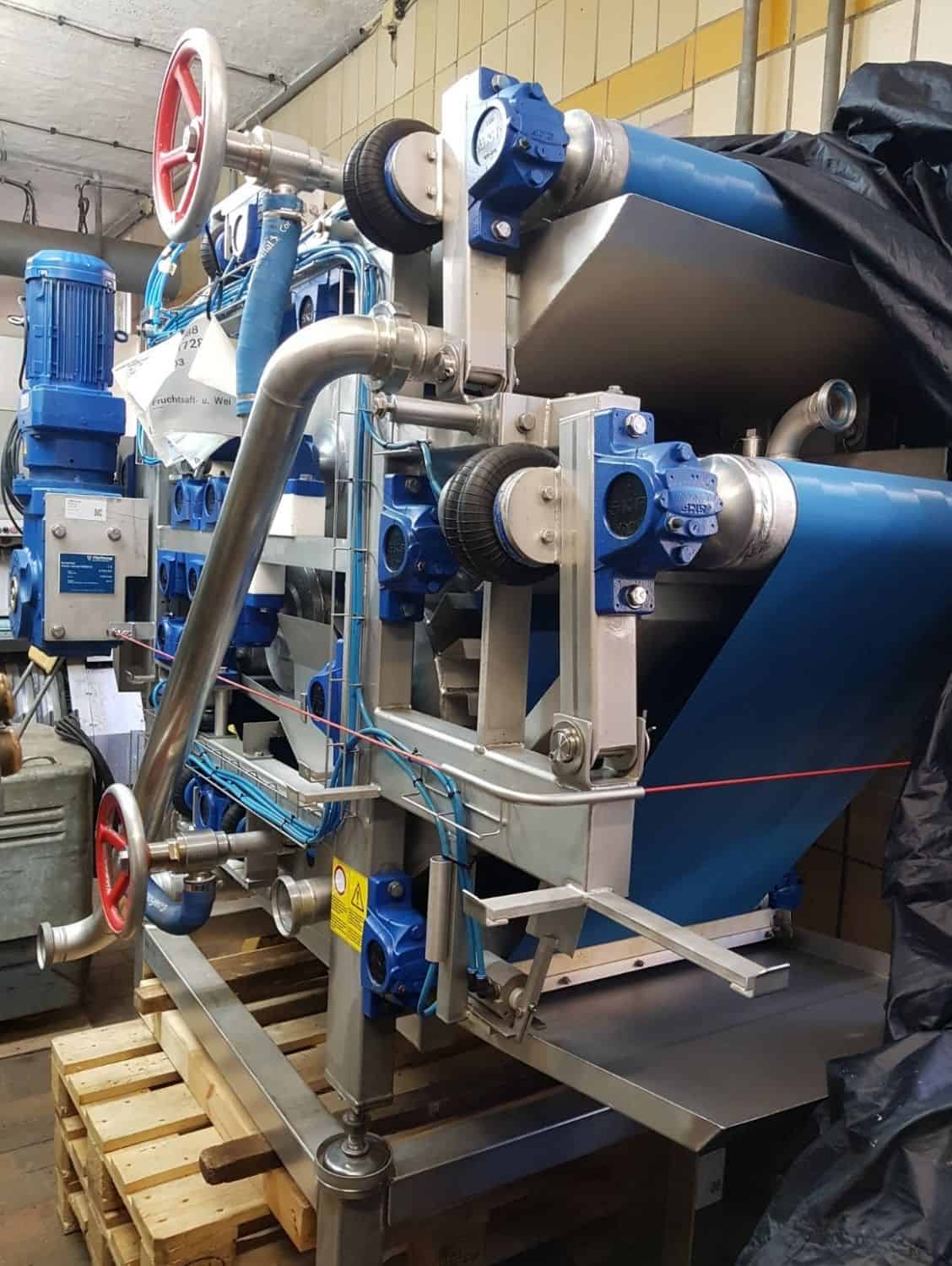 منظر جانبي لفلوتويغ B FRAU 500 