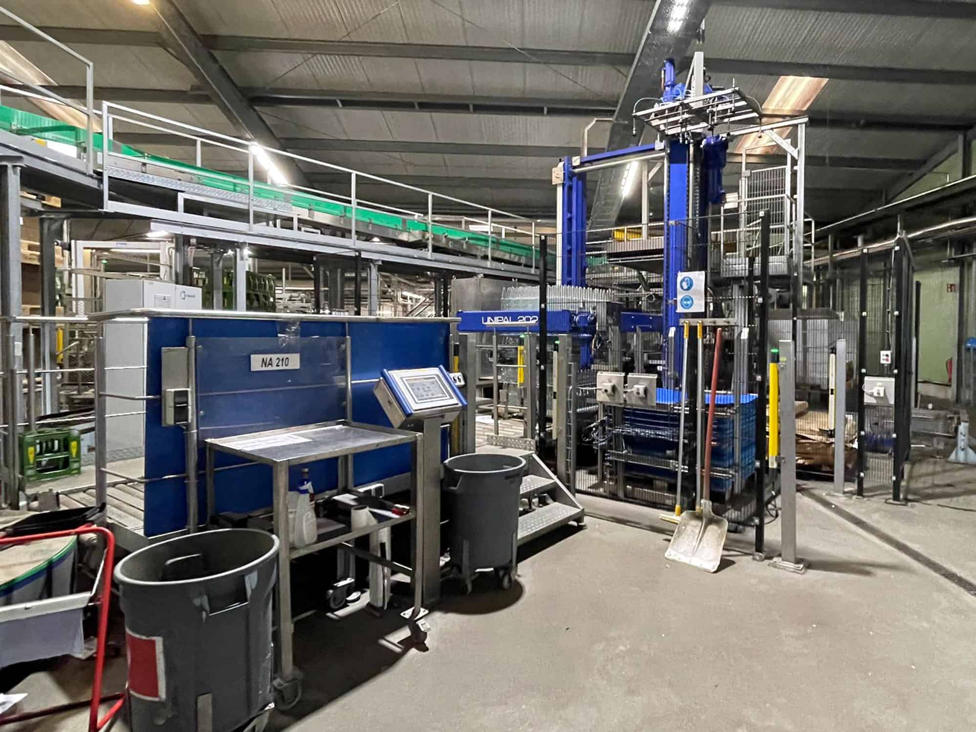 منظر جانبي ل BMS Unipal 202 