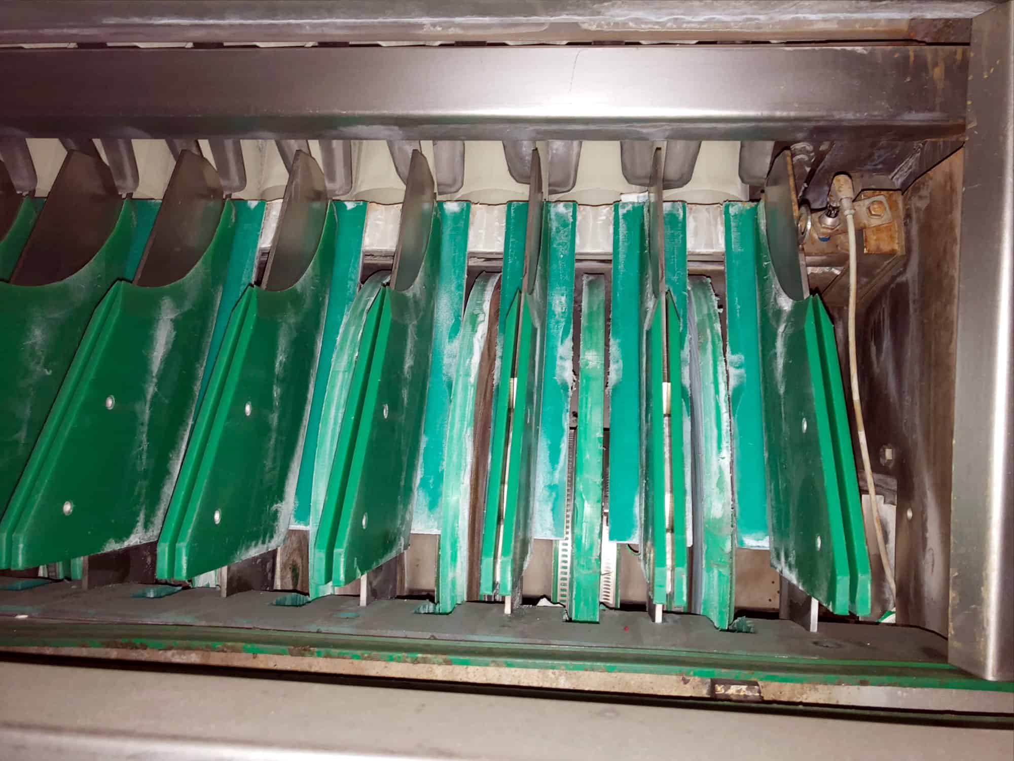 غرفة عمل GM Gera Gera NAGEMA Arcade DS 02 / 102 / 16 Conti 