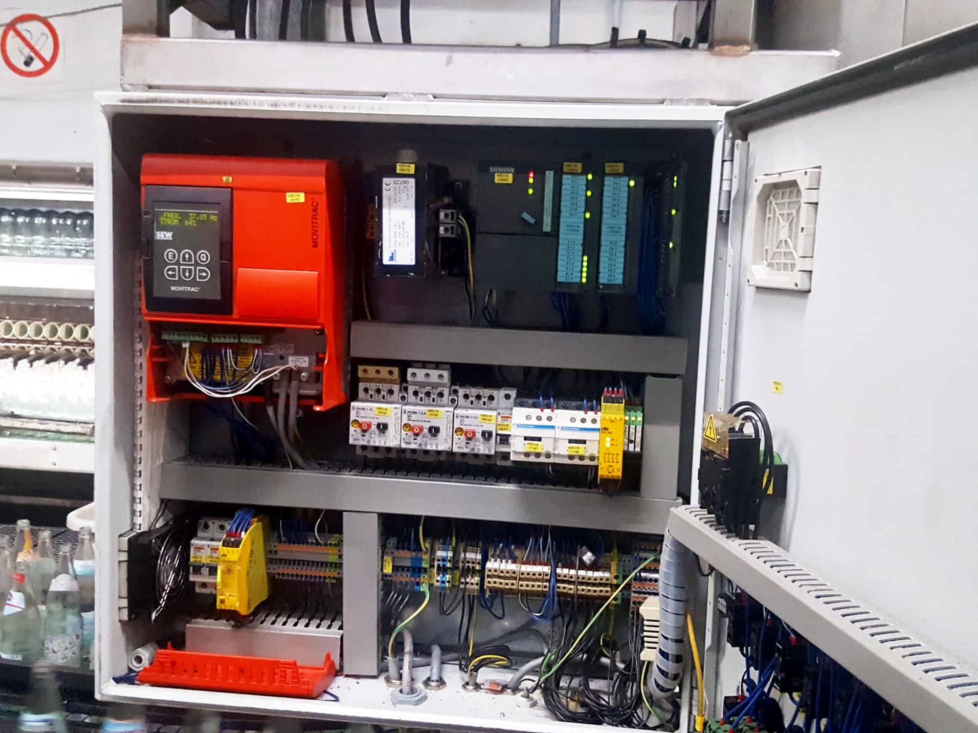 منظر خلفي ل ALCOA DC 1290 EZA 