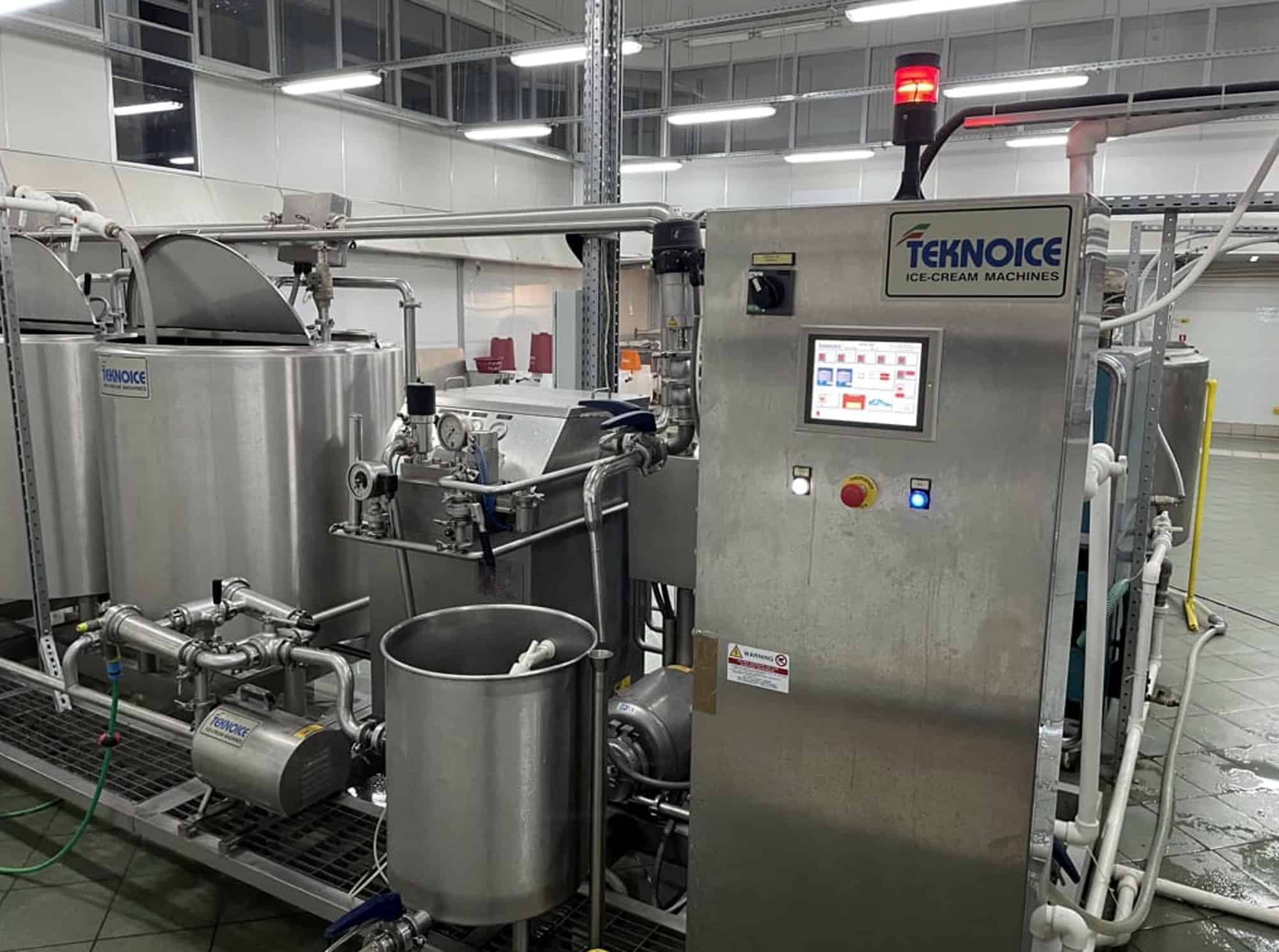 المنظر الأمامي ل Teknoice HTST 600 