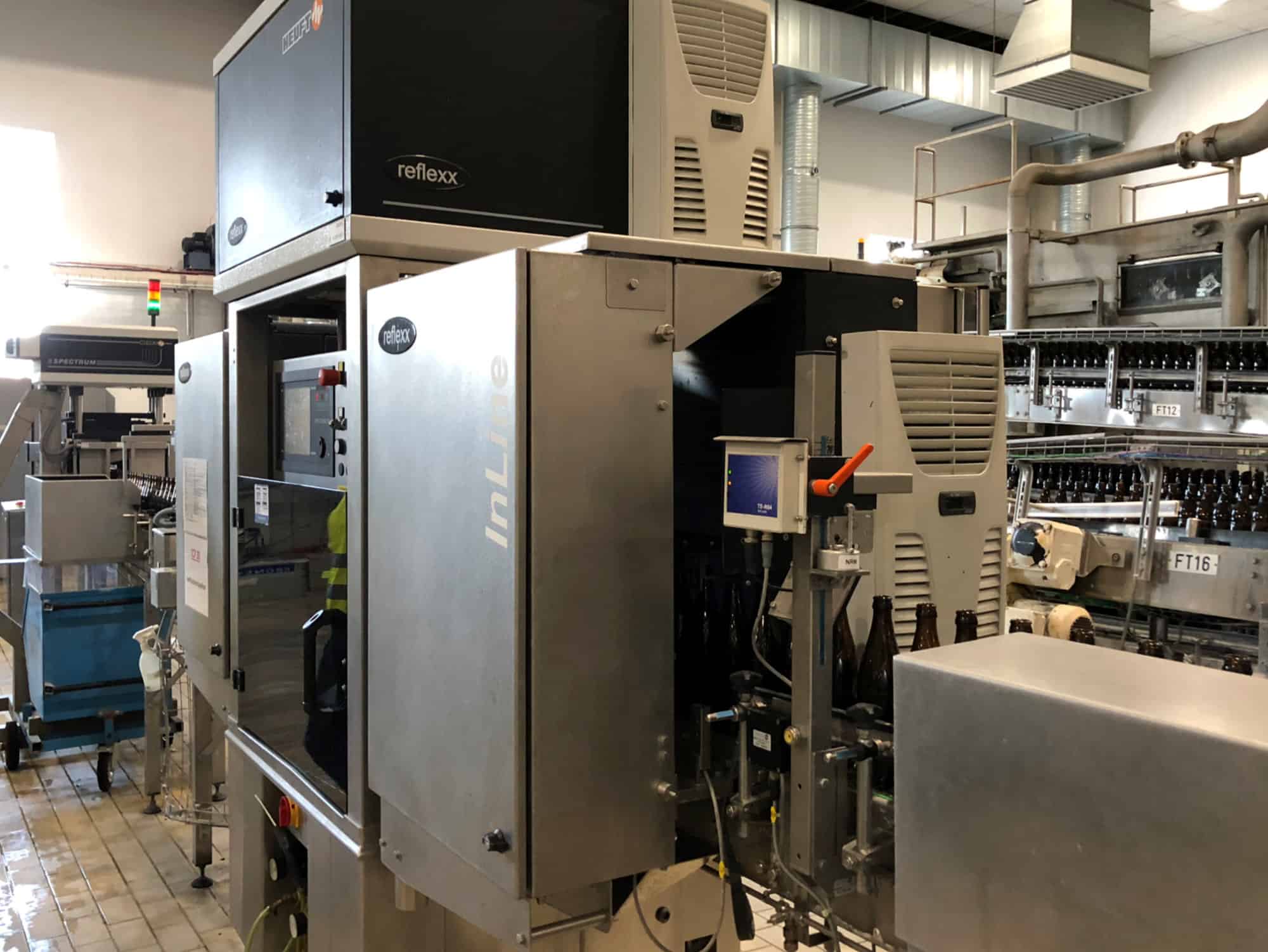 منظر جانبي لجهاز Heuft InLine IR 