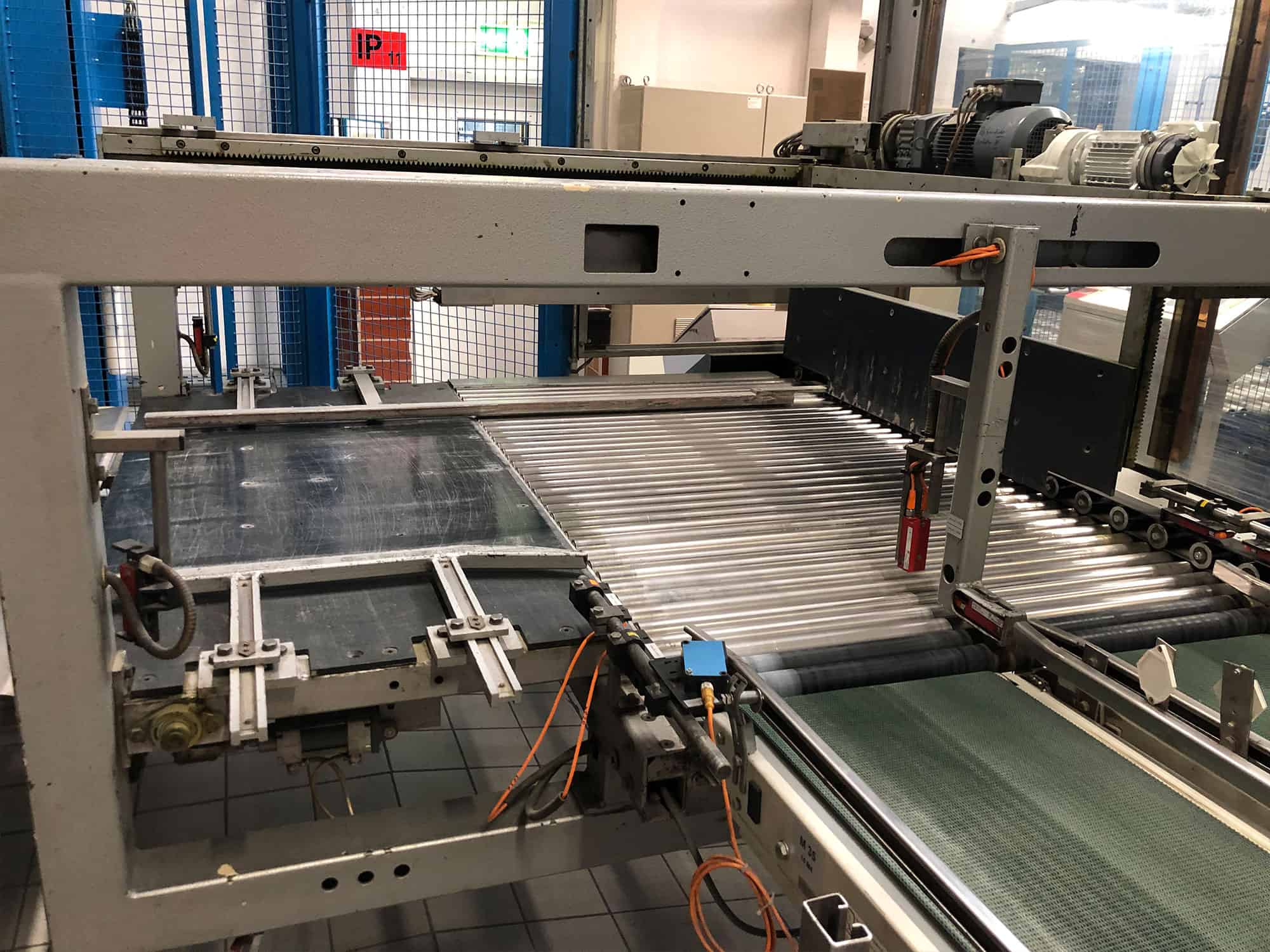 غرفة عمل شركة كيتنر بريسانت يونيفرسال 