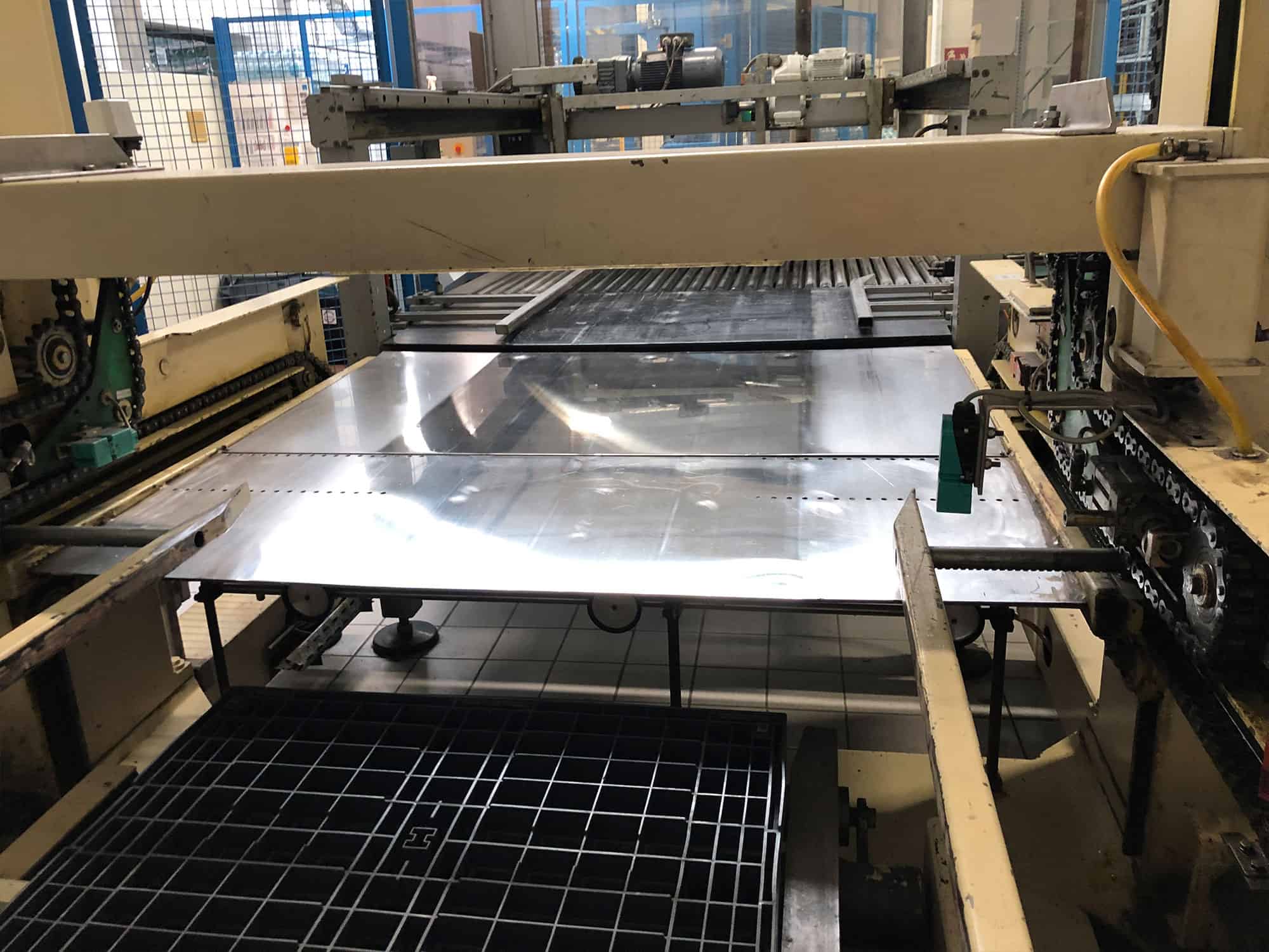 غرفة عمل شركة كيتنر بريسانت يونيفرسال 