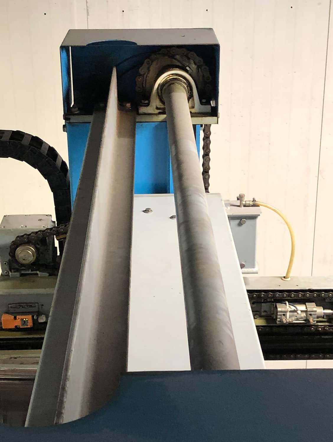 تفاصيل كيتنر بريسانت يونيفرسال 