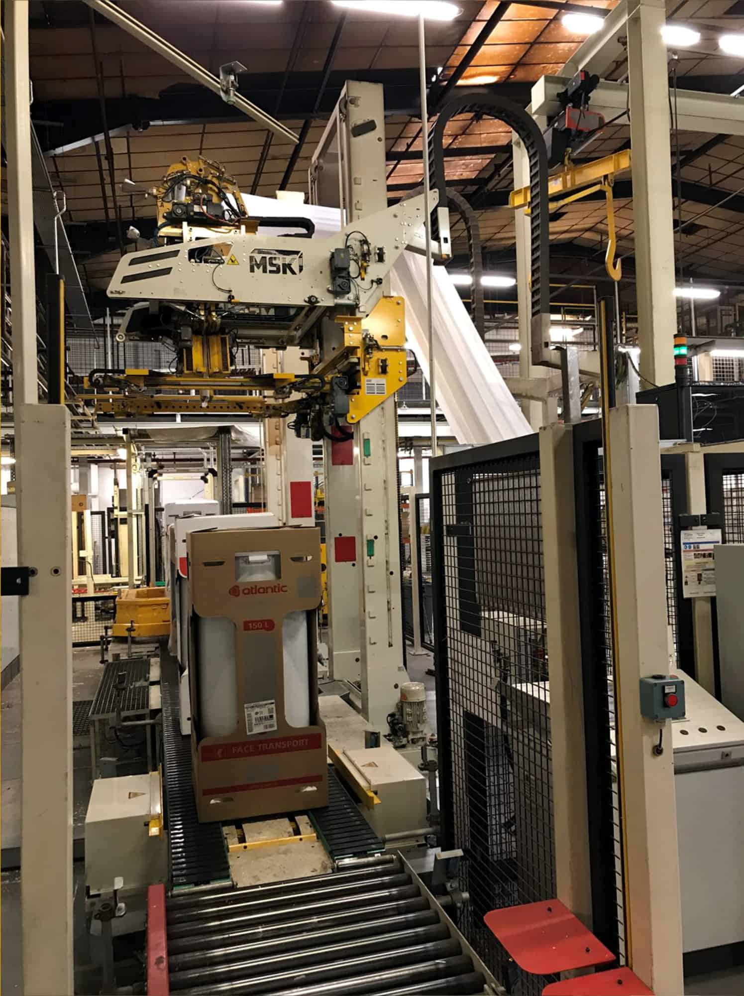 منظر جانبي ل MSK MSK 381 