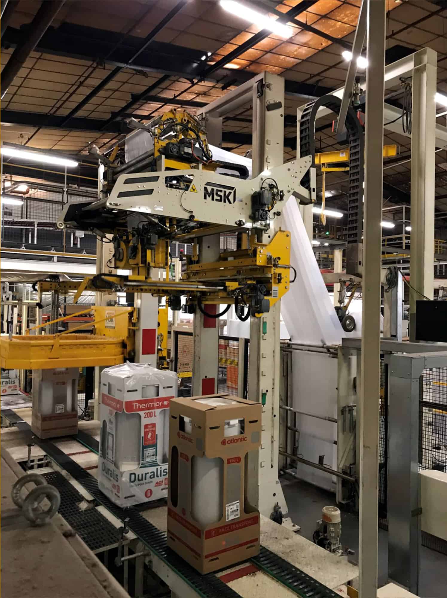 المنظر الأيمن من MSK MSK 381 