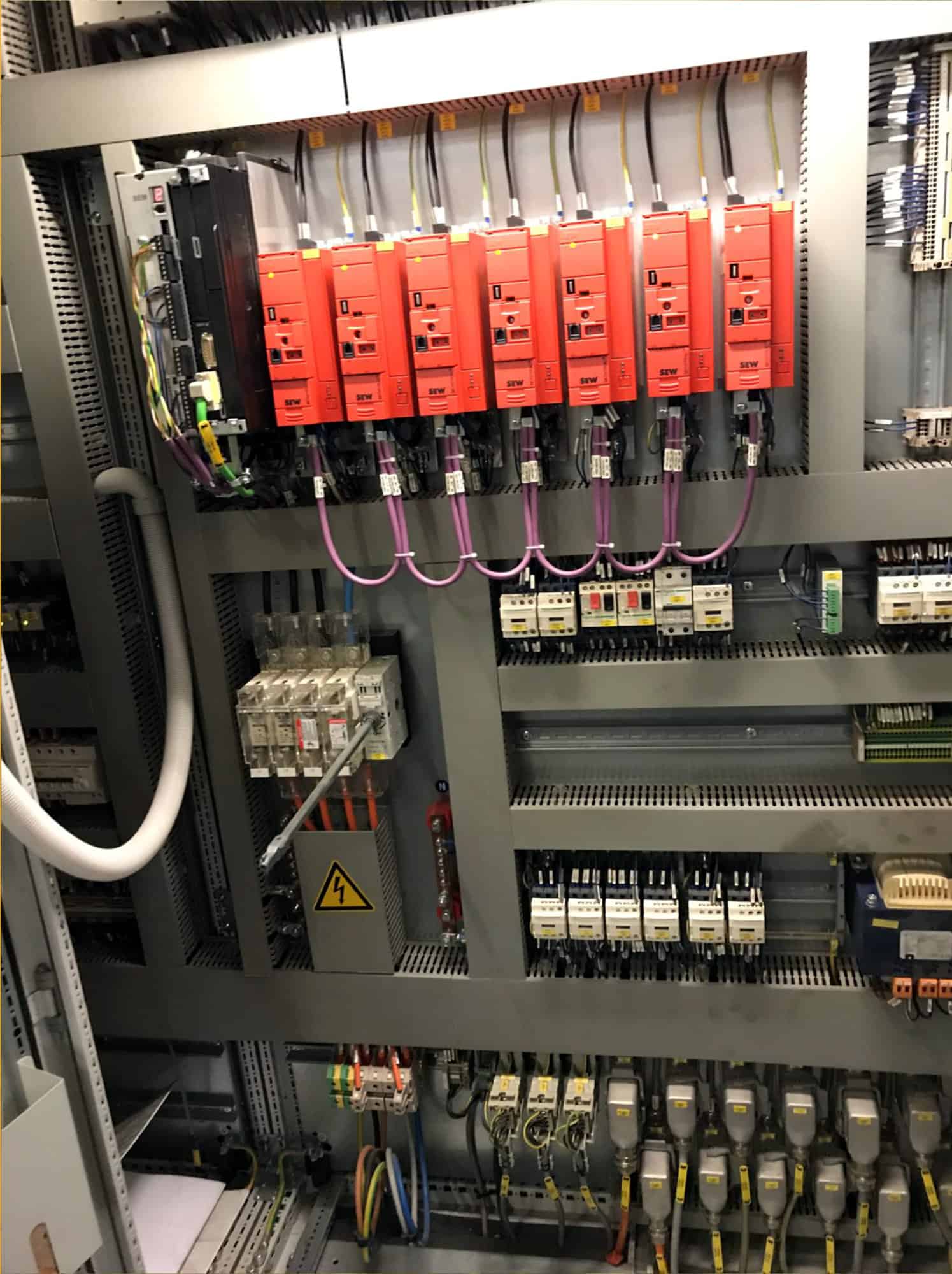 منظر خلفي ل MSK MSK 381 