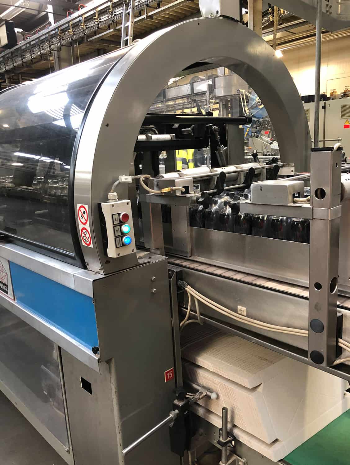 منظر جانبي لباومر V70/33 