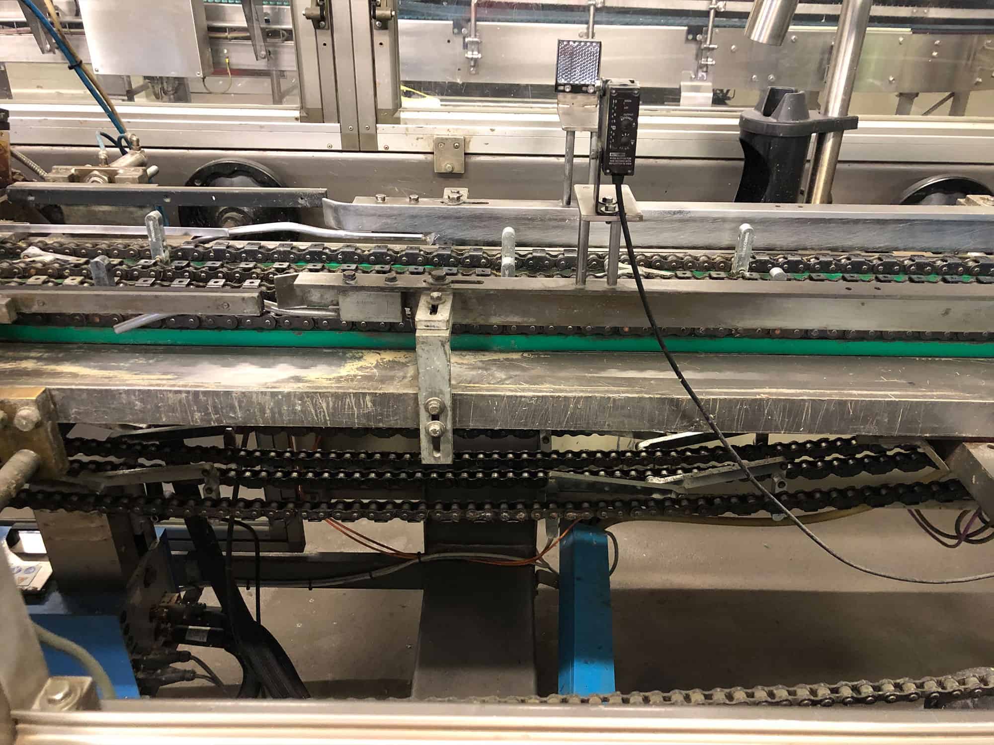 غرفة عمل ديماك V25V 