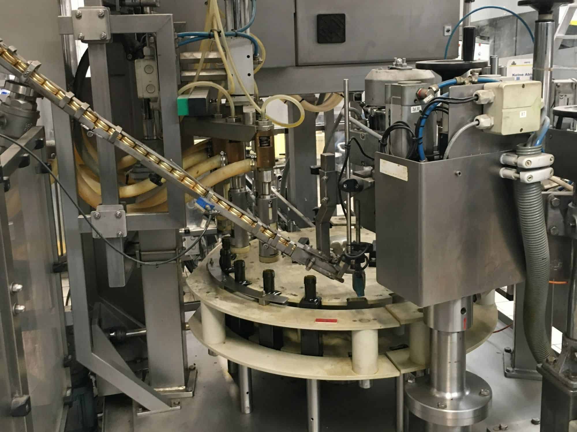 غرفة عمل شركة ألويد كرون - 6HV - 6NV 