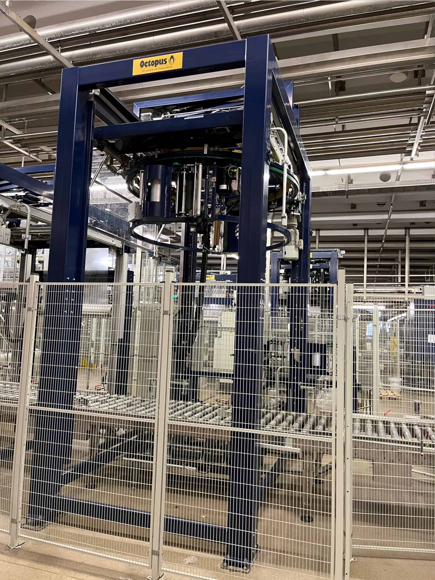 منظر جانبي لهالويلا أوكتوبوس T-200 